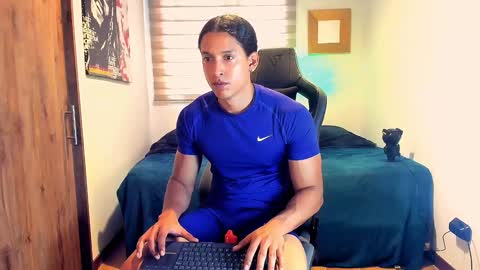 Liam Vokov online show from 24, 1, 2025