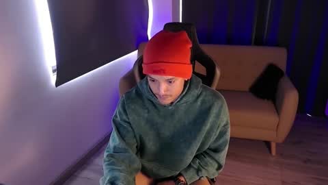 Liam Vokov online show from 8, 3, 2026