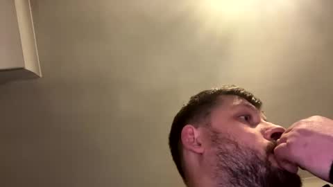 skuzzy25 online show from 12, 3, 2025