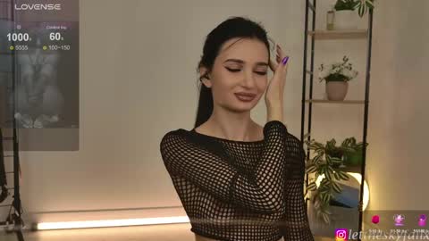 Eliza online show from 2, 5, 2026