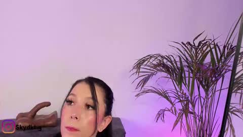 Snapshot of sky_dkt chatting on 15, 10, 2025 Sky online show from 15, 10, 2025