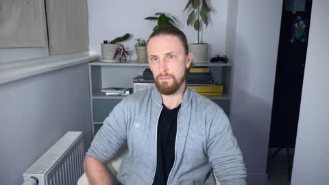 sky_guy25 online show from 20, 10, 2025