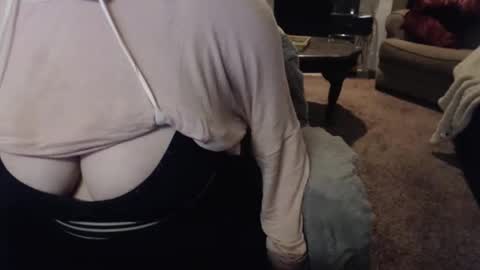 SKYLE   online show from 26, 4, 2026