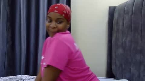 Snapshot of skylar_syn chatting on 16, 3, 2026 Skylar online show from 16, 3, 2026