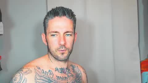 Snapshot of skylarrgrey chatting on 12, 5, 2026 SkylarGrey online show from 12, 5, 2026