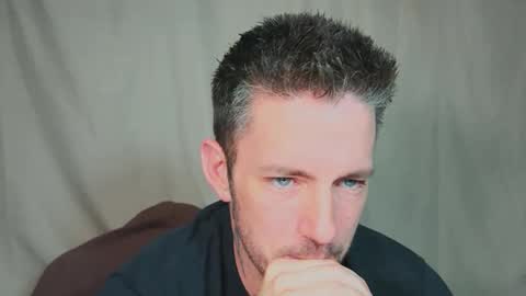 Snapshot of skylarrgrey chatting on 20, 5, 2026 SkylarGrey online show from 20, 5, 2026