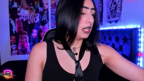 blue online show from 22, 2, 2026