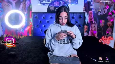 blue online show from 5, 6, 2026