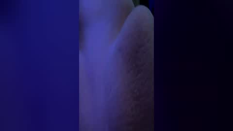 Skyler Lo online show from 13, 6, 2026