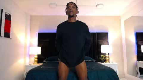 SKYLERBIGXXX online show from 23, 7, 2026