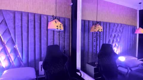 skylerbloom online show from 23, 3, 2026