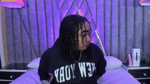 skylerbloom online show from 27, 4, 2026