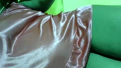 Snapshot of skyra1 chatting on 10, 1, 2025 skyra1 online show from 10, 1, 2025