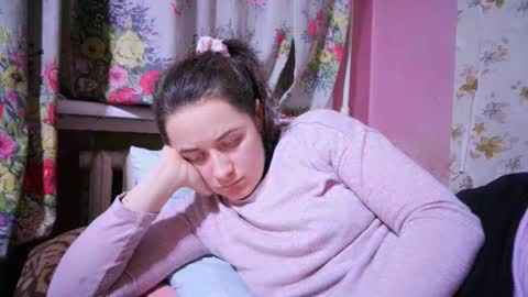 Snapshot of skyressie333 chatting on 5, 1, 2025 skyressie333 online show from 5, 1, 2025