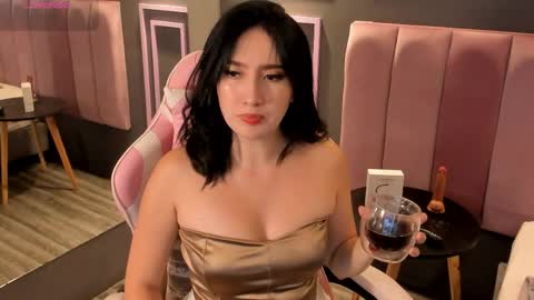 Snapshot of skyylee_ chatting on 16, 5, 2026 abby online show from 16, 5, 2026