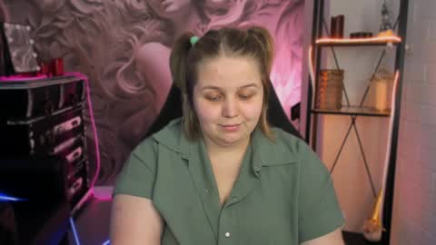 Snapshot of sladadeew chatting on 6, 2, 2025 Slada Deew online show from 6, 2, 2025