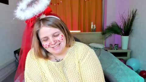 Snapshot of sladadeew chatting on 11, 2, 2025 Slada Deew online show from 11, 2, 2025