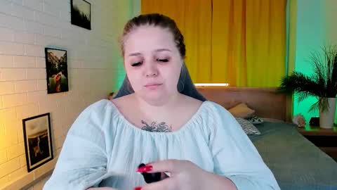 Snapshot of sladadeew chatting on 11, 10, 2025 Slada Deew online show from 11, 10, 2025