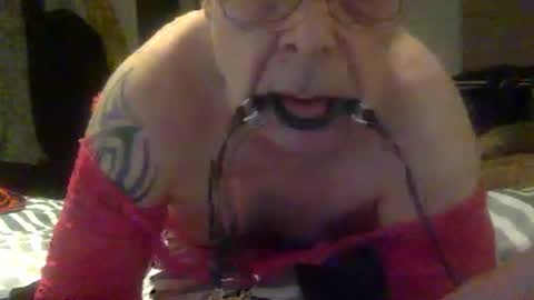 slav266938 online show from 11, 2, 2025