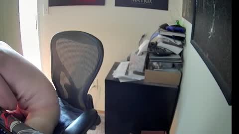 slave2pussy online show from 18, 2, 2025