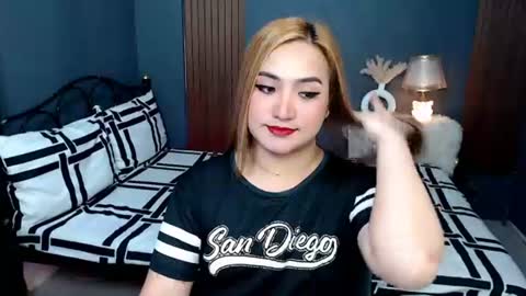 Snapshot of slave_amanda69 chatting on 24, 6, 2026 Queen Cyrine online show from 24, 6, 2026
