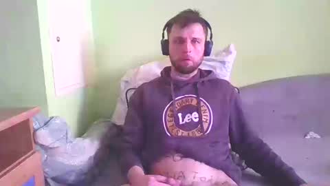 Snapshot of slaveboy32bi chatting on 11, 3, 2026 slave boy perwers bdsmFEMDOM online show from 11, 3, 2026