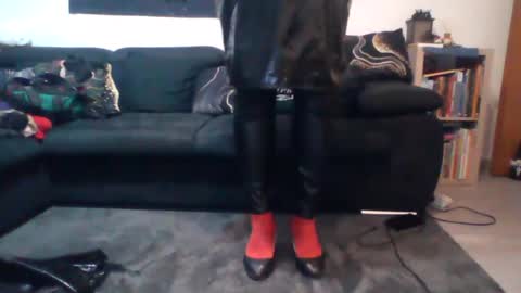 slaveforgodess online show from 23, 7, 2026