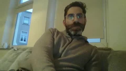 Snapshot of slavefuckfunhype chatting on 4, 1, 2025 camboy online show from 4, 1, 2025