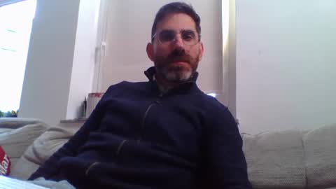 Snapshot of slavefuckfunhype chatting on 5, 3, 2025 camboy online show from 5, 3, 2025