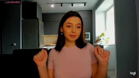 Snapshot of slay__zilla chatting on 16, 5, 2026 slay__zilla online show from 16, 5, 2026