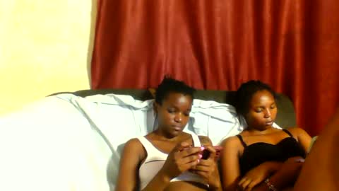 sleek_ass online show from 11, 3, 2025