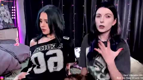 Snapshot of sleepingduo chatting on 19, 12, 2025 Hi We are Iva and Angela Nice to meet u 3 online show from 19, 12, 2025