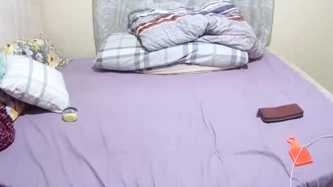 slender_sweetbabe online show from 8, 3, 2026