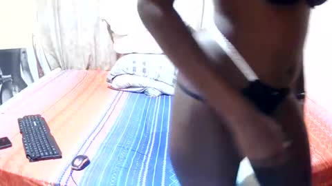slender_sweetbabe online show from 13, 6, 2026
