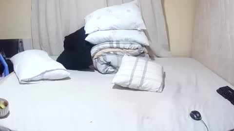 slender_sweetbabe online show from 29, 6, 2026