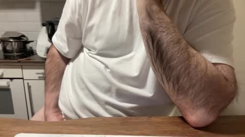 Snapshot of slice5 chatting on 16, 12, 2025 slice5 online show from 16, 12, 2025