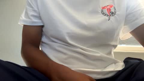 Snapshot of slick2285 chatting on 17, 9, 2025 slick2285 online show from 17, 9, 2025