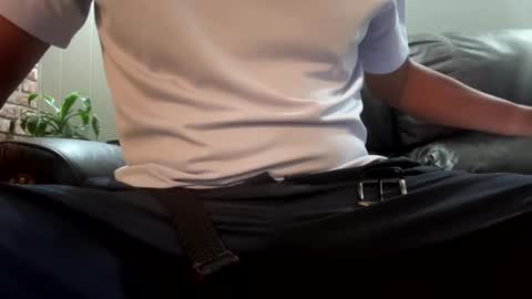 Snapshot of slick2285 chatting on 7, 10, 2025 slick2285 online show from 7, 10, 2025