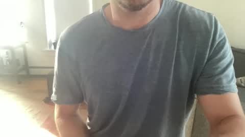 slick_39 online show from 11, 11, 2025