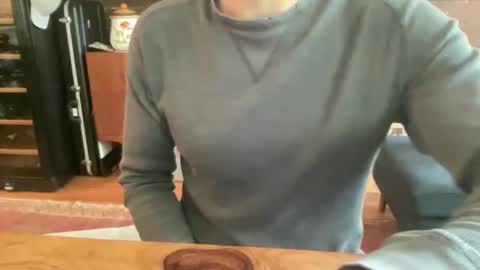 slickandeasy39 online show from 19, 12, 2024