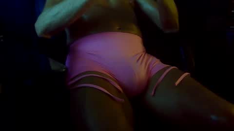 SLICKEEBOY online show from 8, 1, 2026