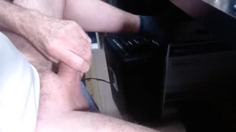 sliderguy699 online show from 3, 2, 2026