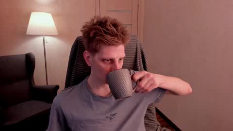 Andy online show from 6, 2, 2025