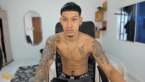 Snapshot of slim_master12 chatting on 9, 9, 2025 slim_master12 online show from 9, 9, 2025