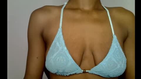 Snapshot of slim_petitqueen chatting on 17, 12, 2025 Alice online show from 17, 12, 2025