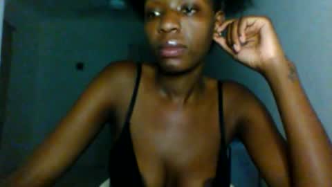 slimandthick1 online show from 26, 4, 2026