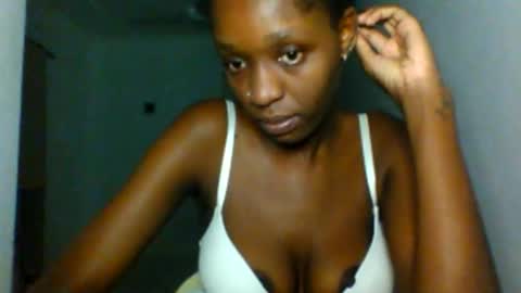 slimandthick1 online show from 27, 4, 2026