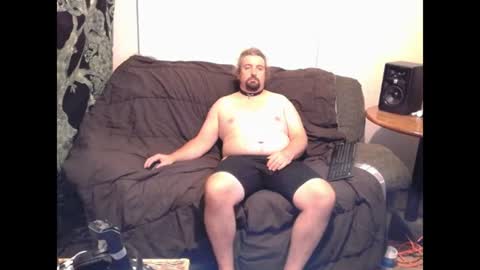 Snapshot of slimdizzy64 chatting on 2, 8, 2026 slave drew or slut online show from 2, 8, 2026