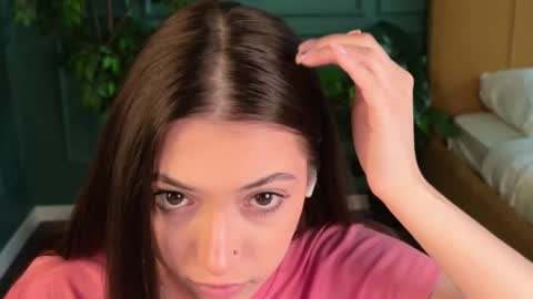 Emilia online show from 24, 4, 2026