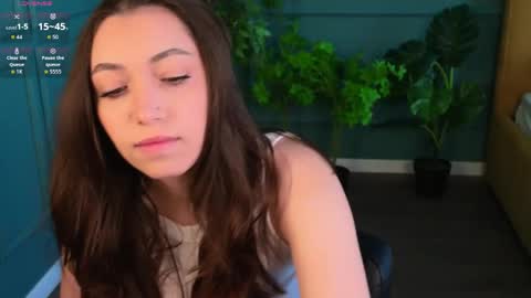 Emilia online show from 27, 4, 2026